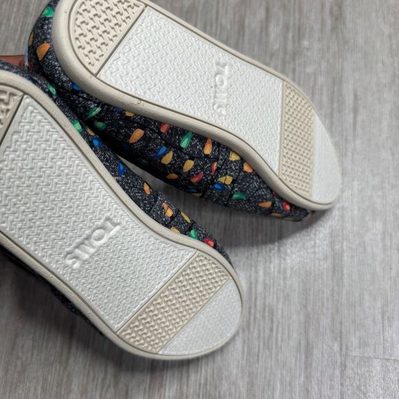 TOMS Venice Collection Classic Shoes NEW US 8 Glow In The Dark Christmas Lights - Picture 5 of 7